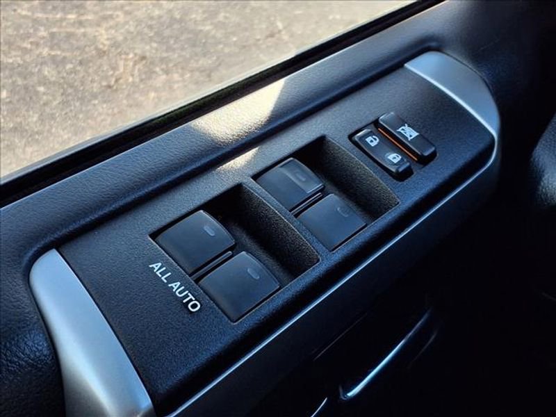 Used 2024 Toyota 4Runner SR5 image 23