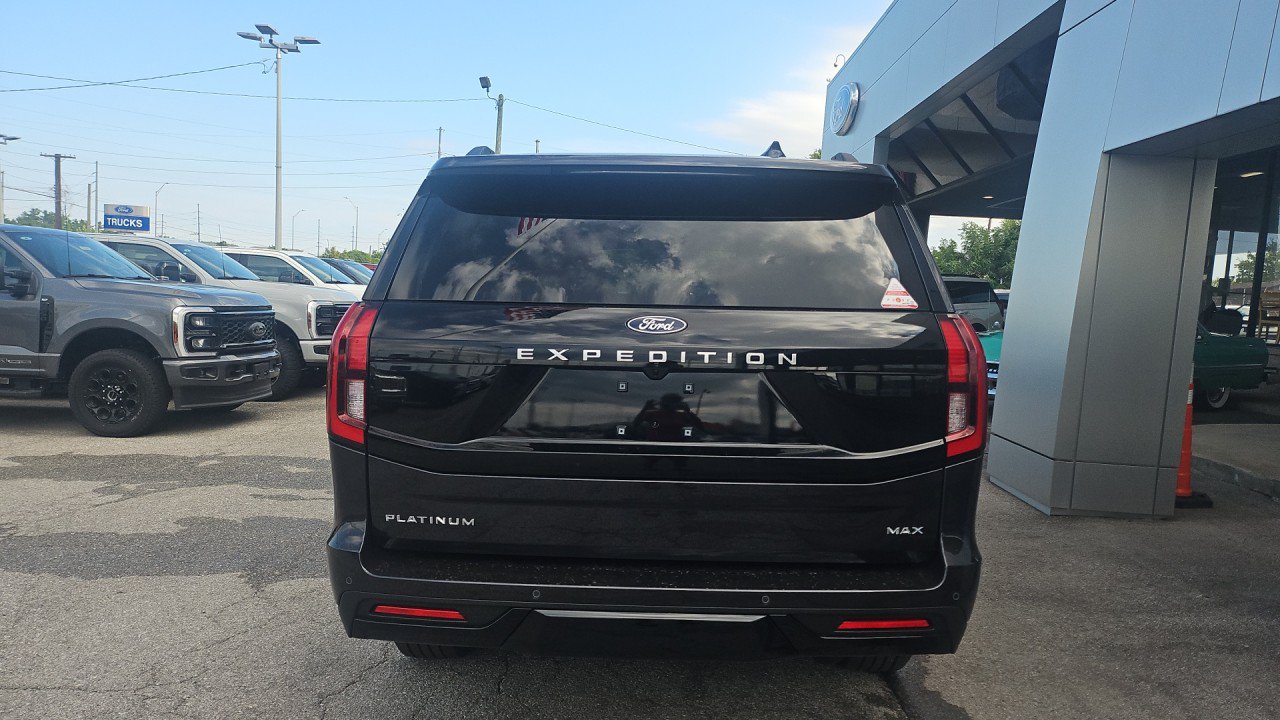 New 2027 Ford Expedition Max Platinum AWD/4WD image 5
