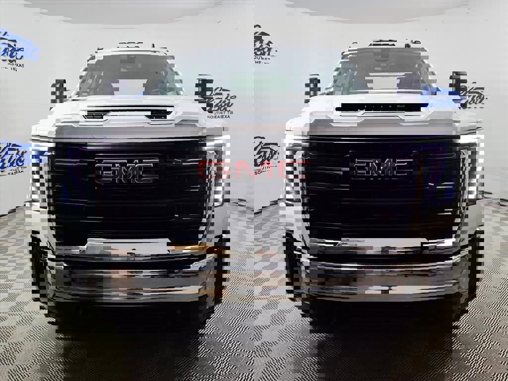 New 2026 GMC Sierra 2500 Pro image 7