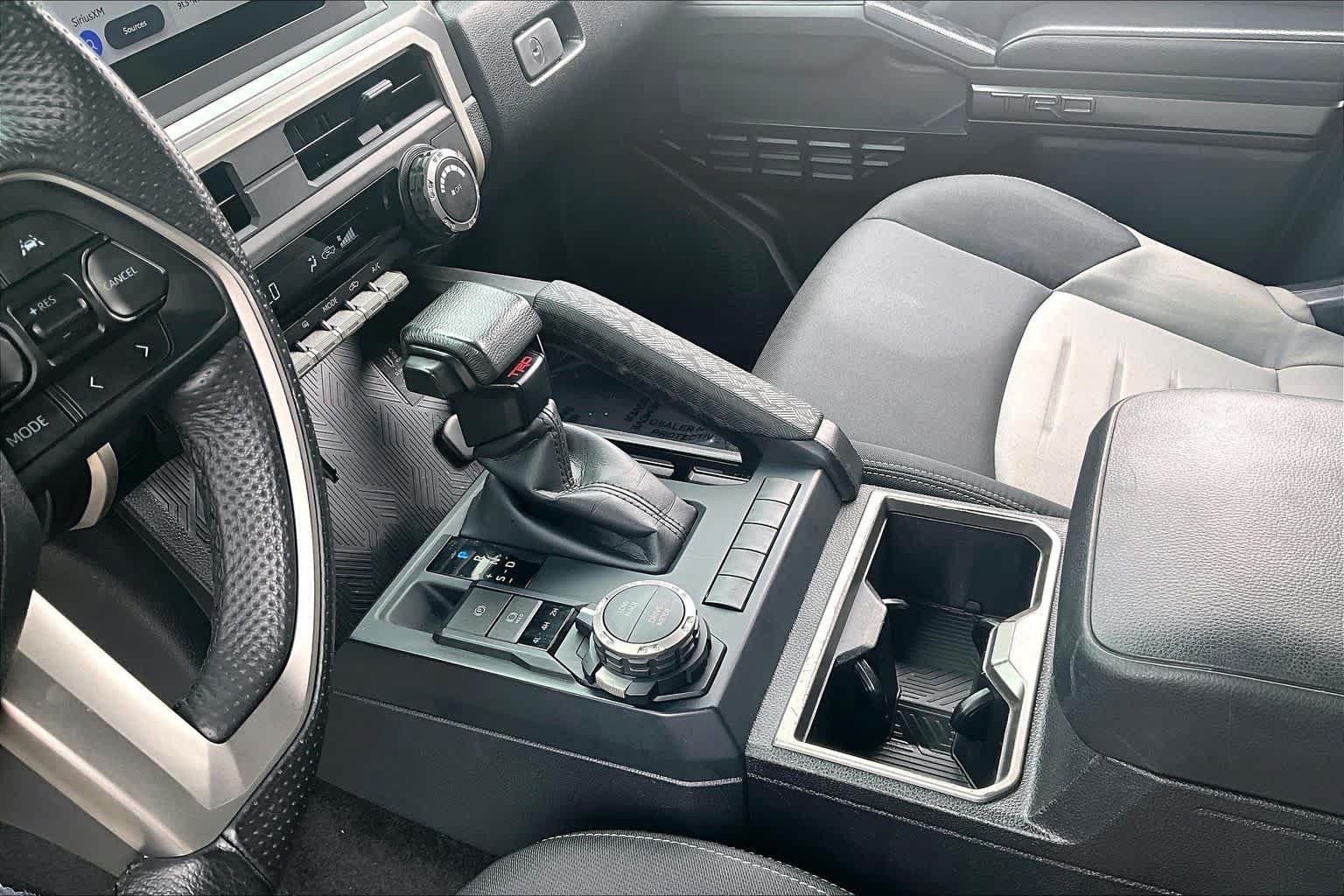 Used 2024 Toyota Tacoma TRD Sport AWD/4WD image 16