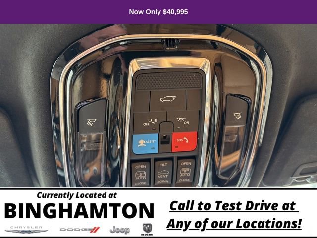 Used 2023 Jeep Grand Cherokee Summit image 19