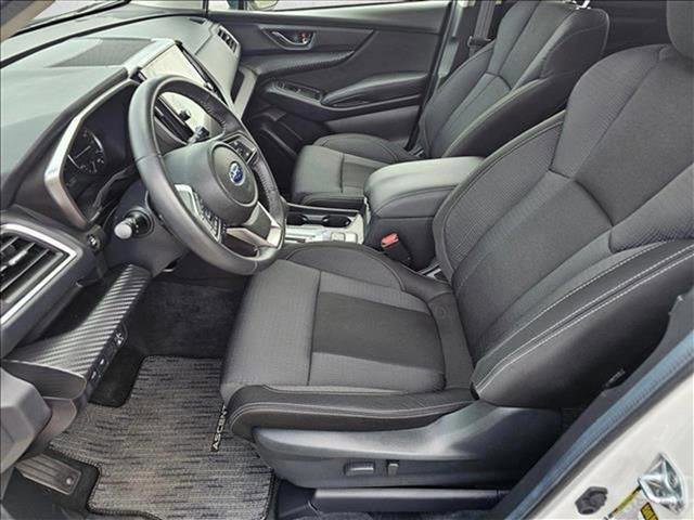 Used 2024 Subaru Ascent Premium w/ Convenience Package image 17