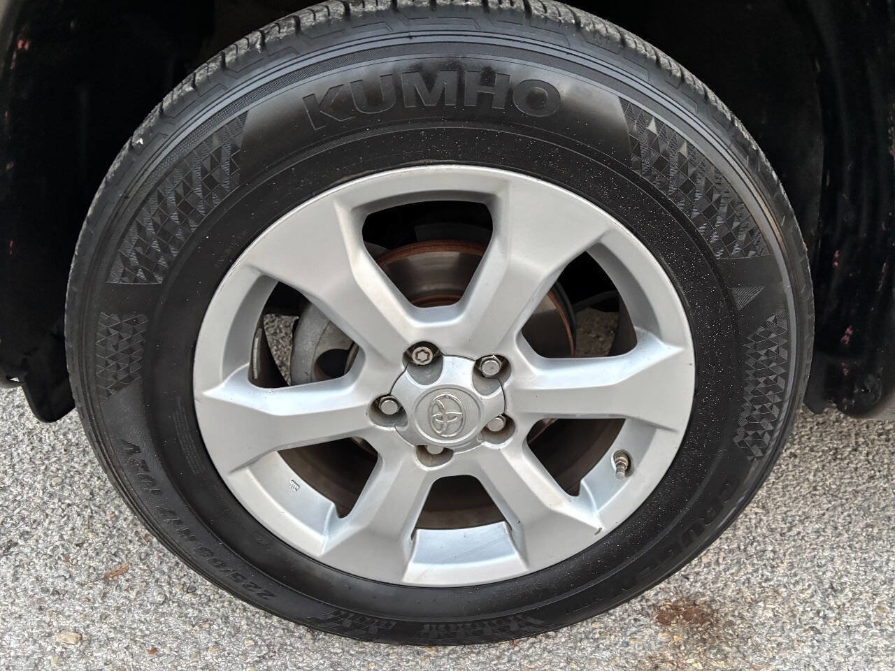 Used 2010 Toyota RAV4 Limited image 35