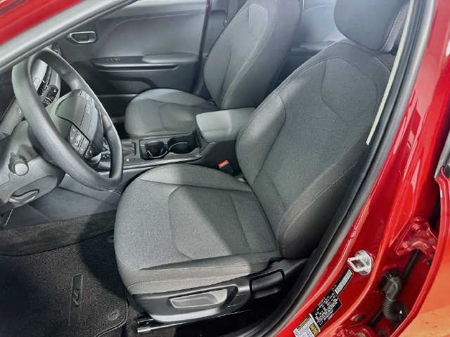 Used 2025 Kia K4 FWD image 15