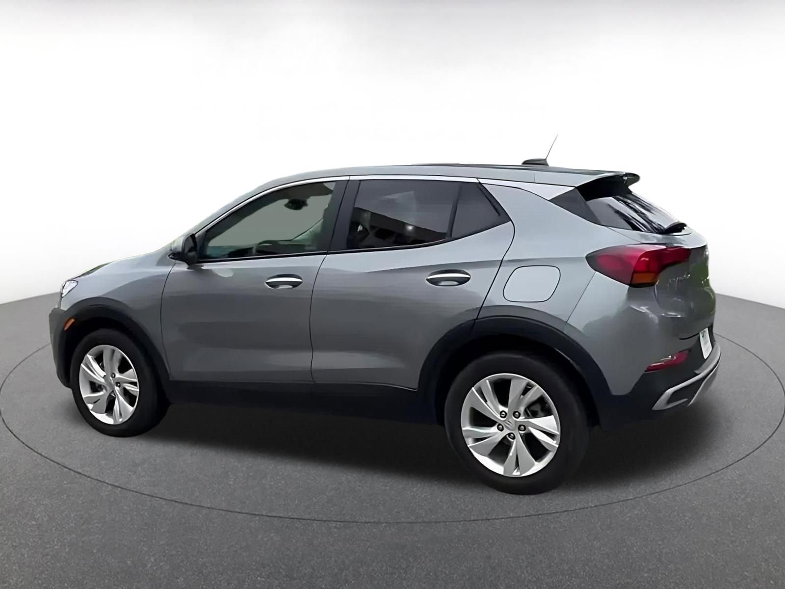 Used 2025 Buick Encore GX Preferred FWD image 10