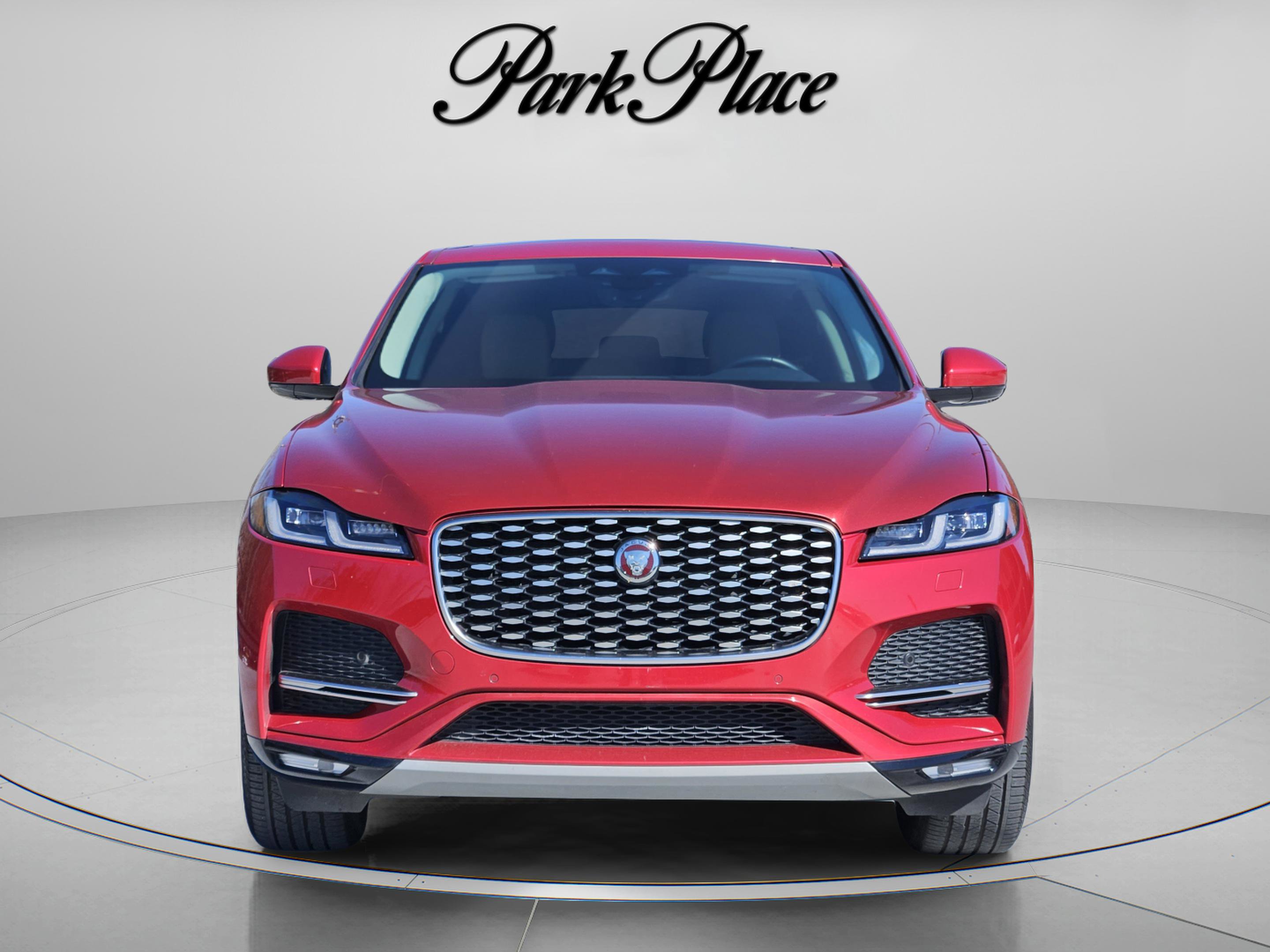Used 2022 Jaguar F-PACE S image 9