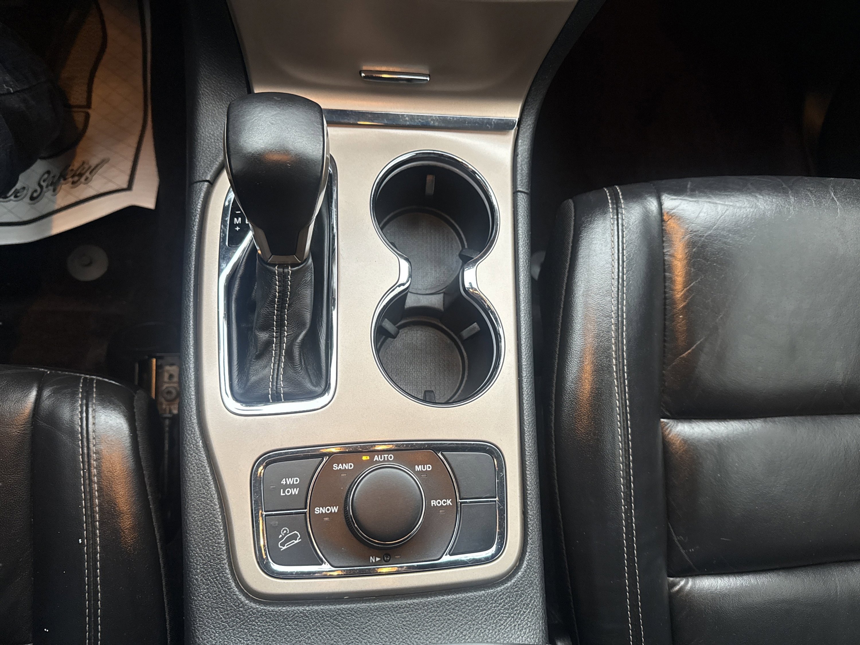 Used 2017 Jeep Grand Cherokee Limited image 20