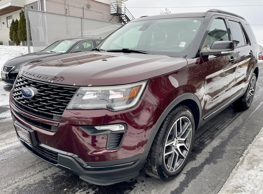 Used 2018 Ford Explorer Sport w/ Ford Safe & Smart Package image 4