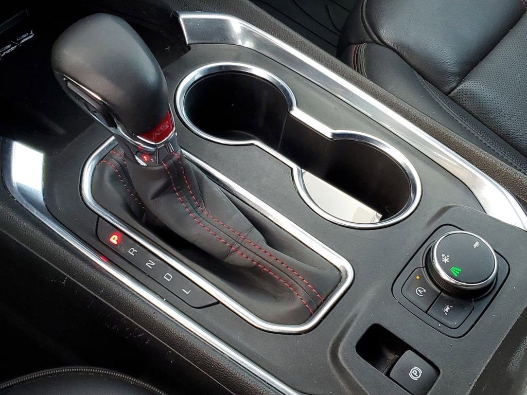 Used 2023 Chevrolet Traverse RS w/ LPO, Floor Liner Package image 21