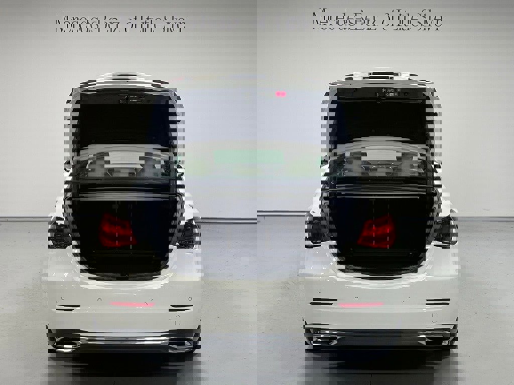 Used 2022 Mercedes-Benz C 300 C 300 image 5