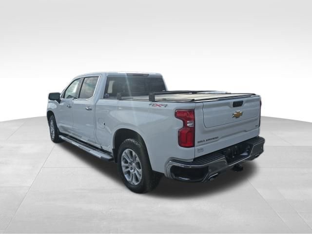 Used 2022 Chevrolet Silverado 1500 LTZ w/ LTZ Premium Package image 4