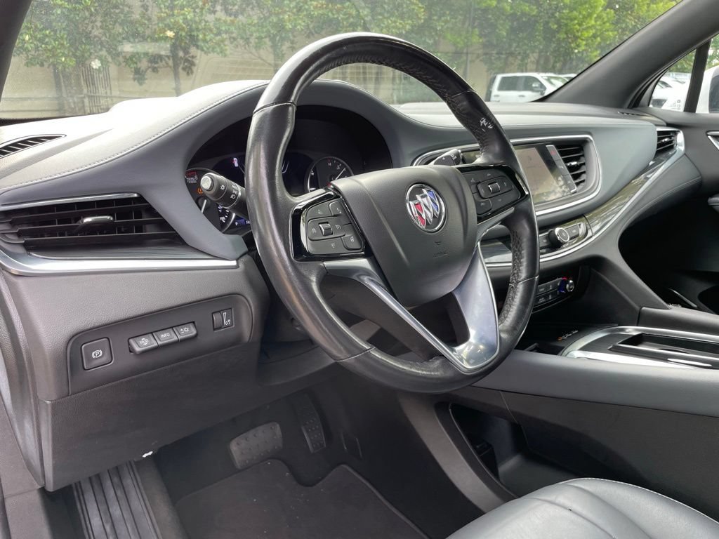 Used 2024 Buick Enclave Premium AWD/4WD image 10