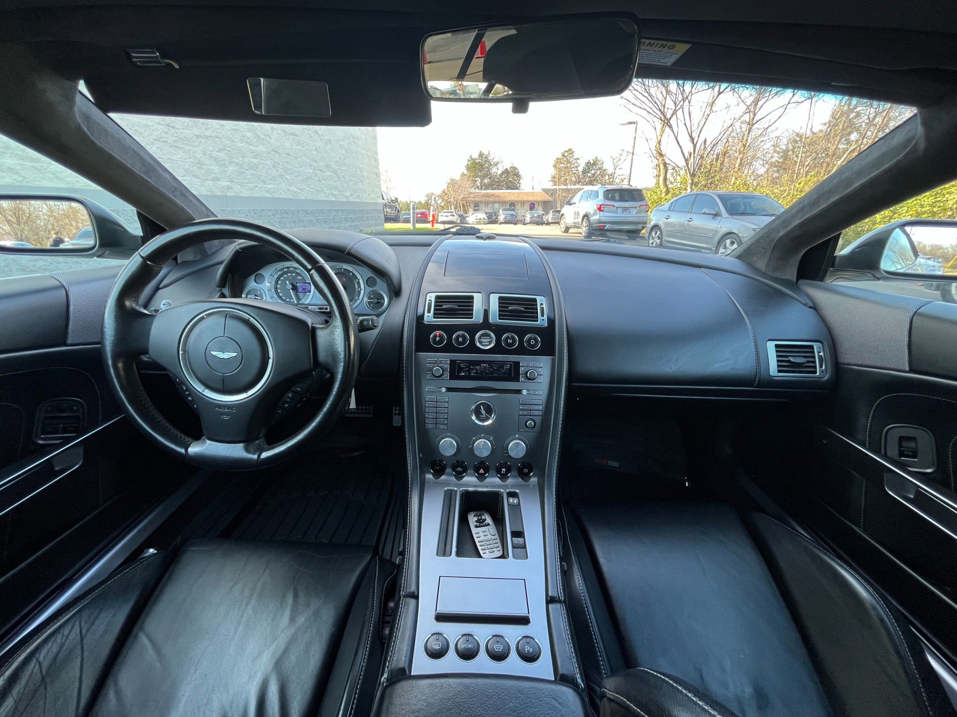 Used 2006 Aston Martin DB9 Volante image 24