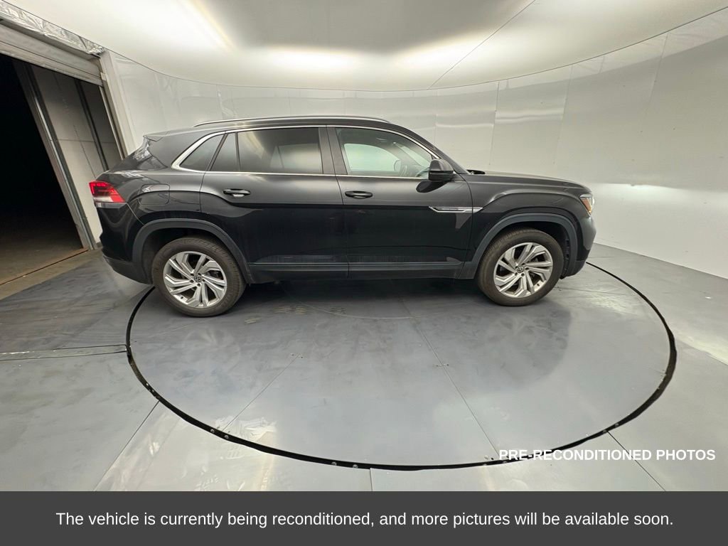 Used 2020 Volkswagen Atlas Cross Sport SEL image 7