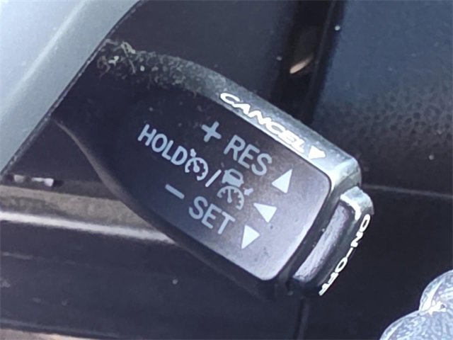 Used 2019 Toyota Highlander Limited image 29