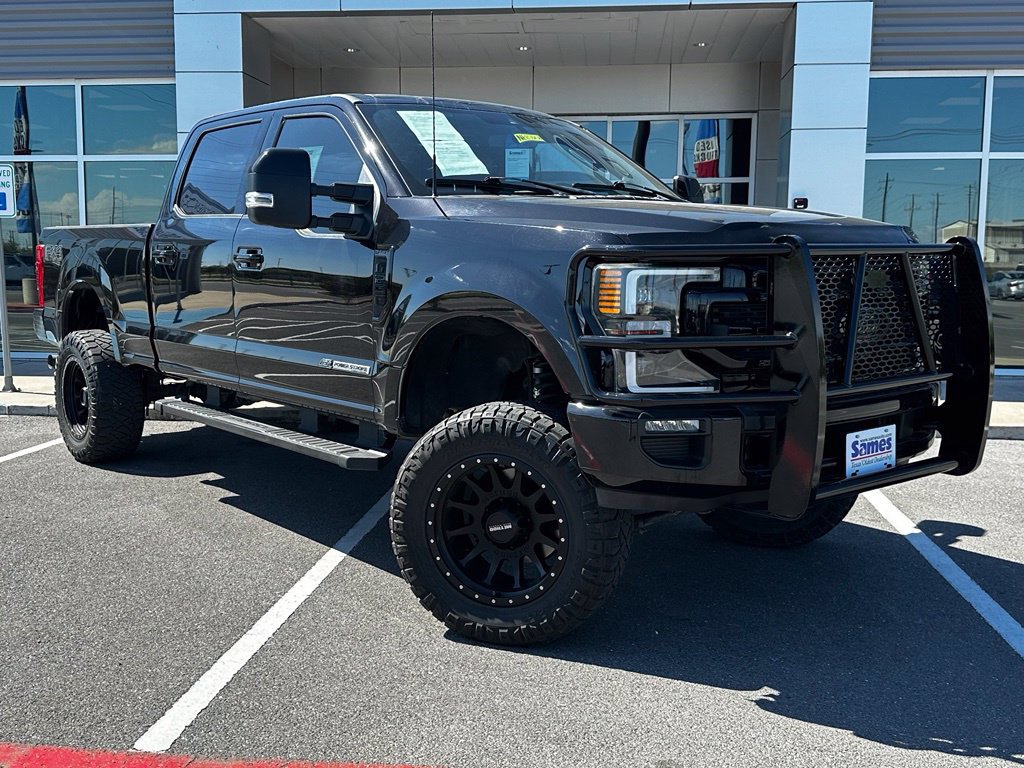 Used 2022 Ford F250 Lariat AWD/4WD image 3