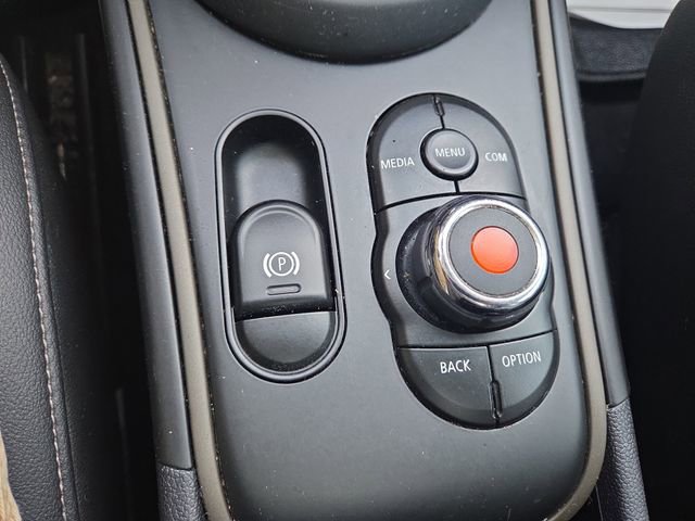 Used 2019 MINI Cooper Countryman S w/ Premium Package image 28