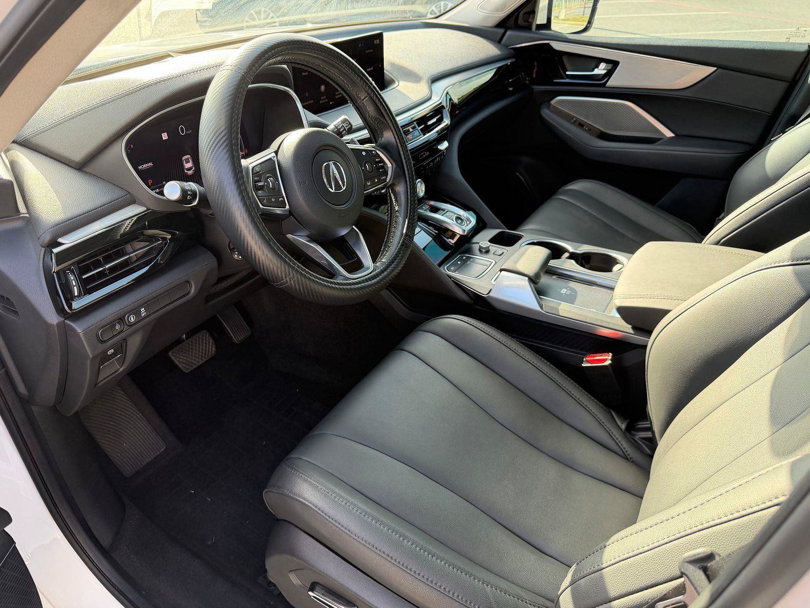 Certified 2024 Acura MDX FWD image 3