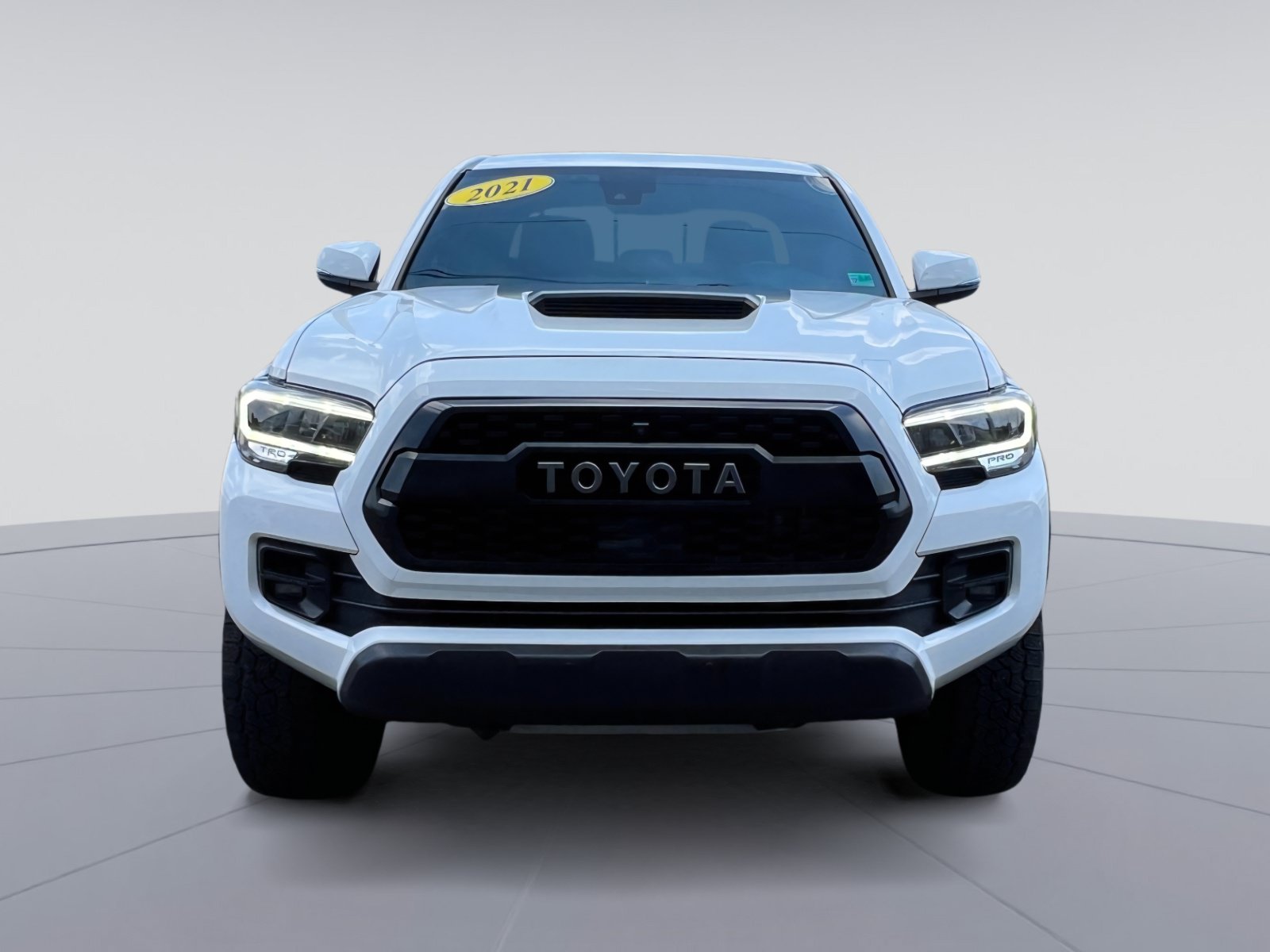 Used 2021 Toyota Tacoma TRD Pro AWD/4WD image 8