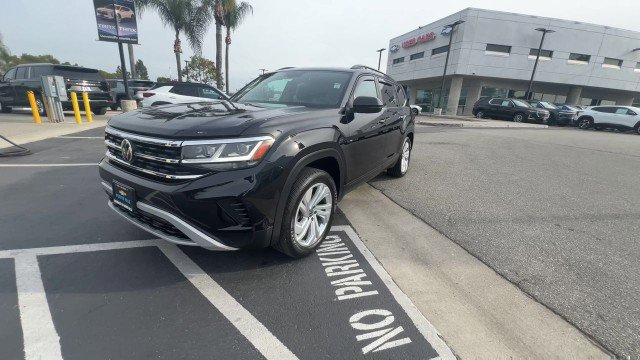 Used 2021 Volkswagen Atlas SE w/ Panoramic Sunroof Package image 4