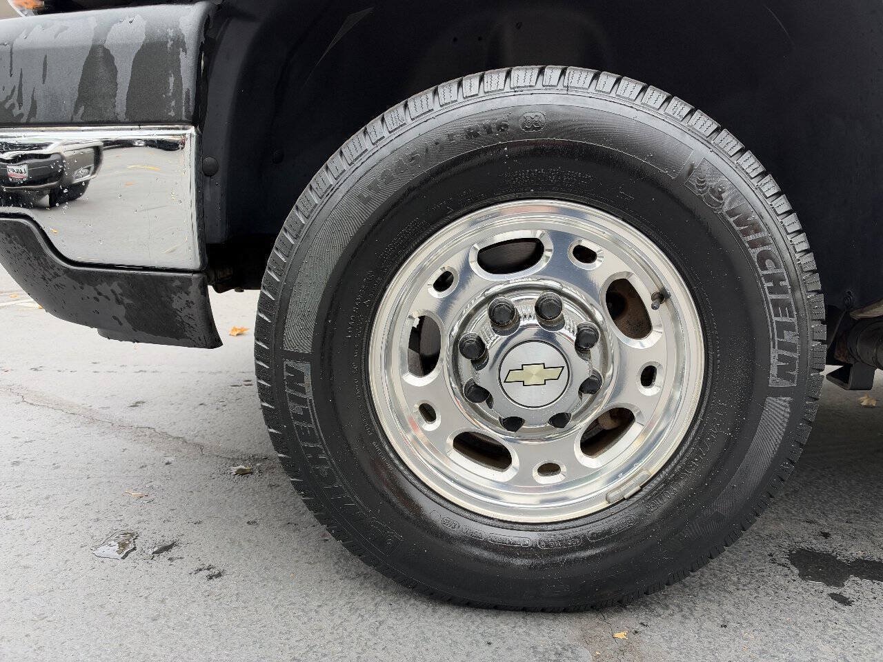 Used 2007 Chevrolet Silverado 2500 LT RWD image 18