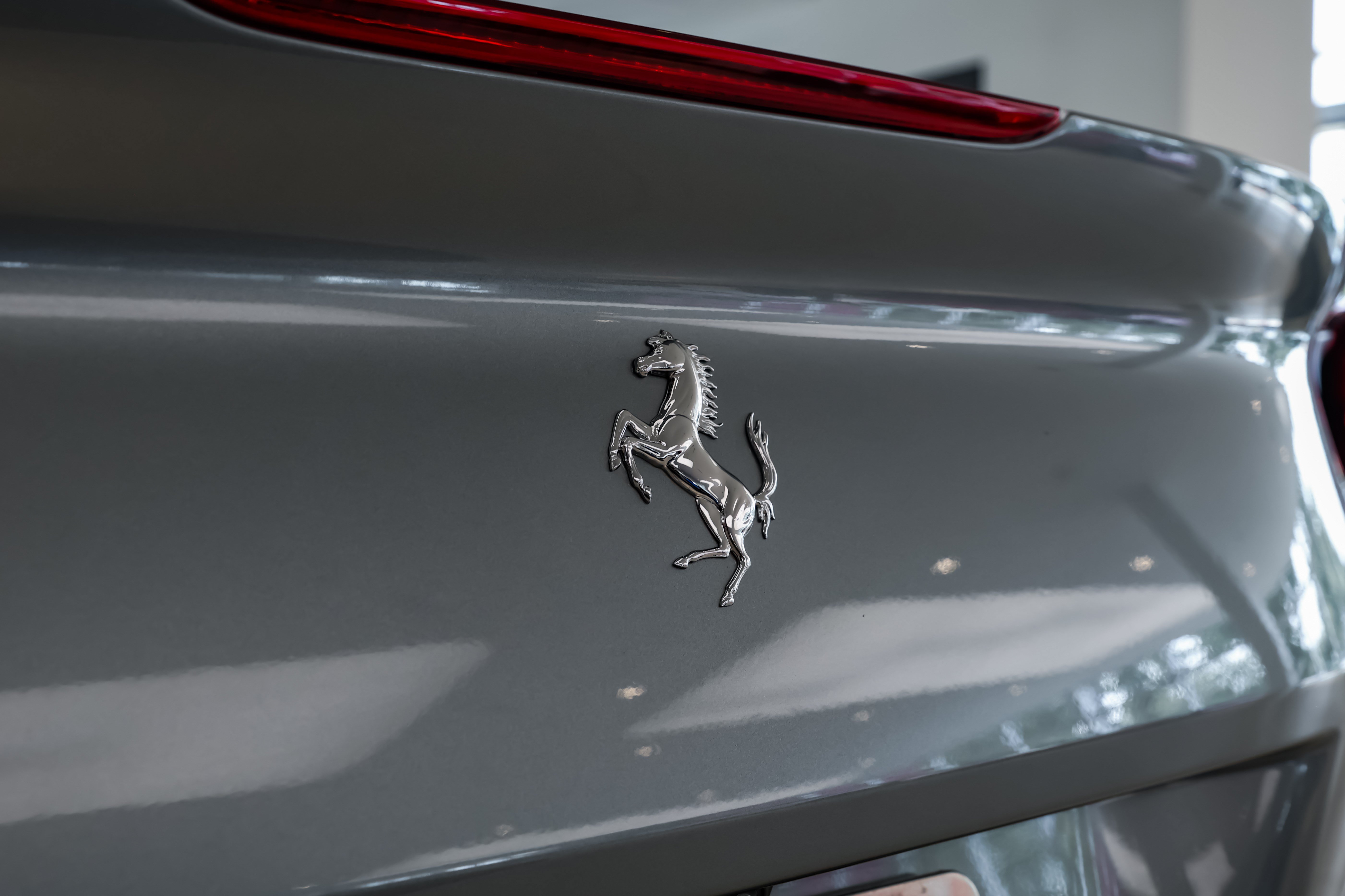 Used 2019 Ferrari Portofino RWD image 29