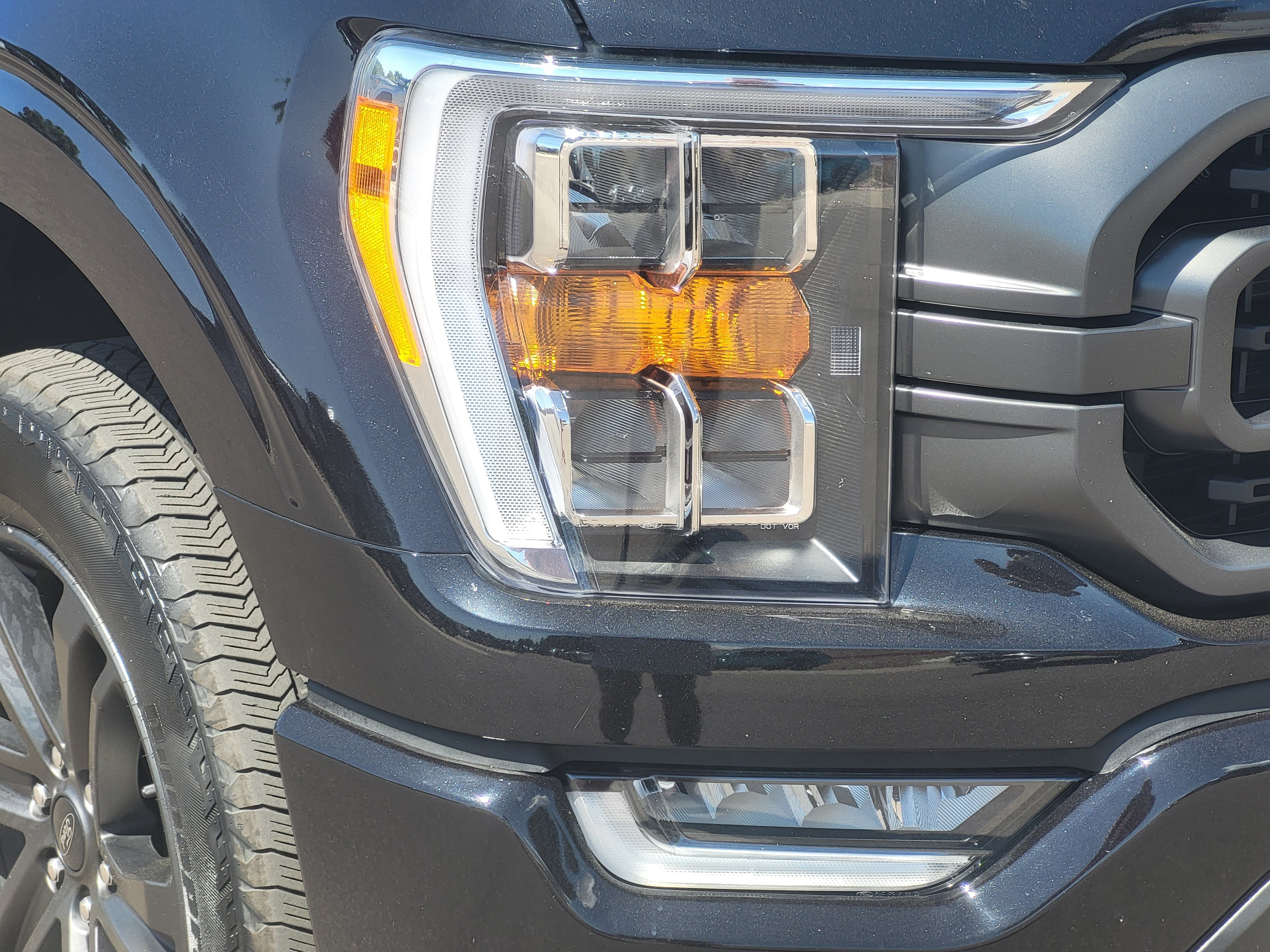 Used 2022 Ford F150 XLT w/ Equipment Group 302A High AWD/4WD image 5