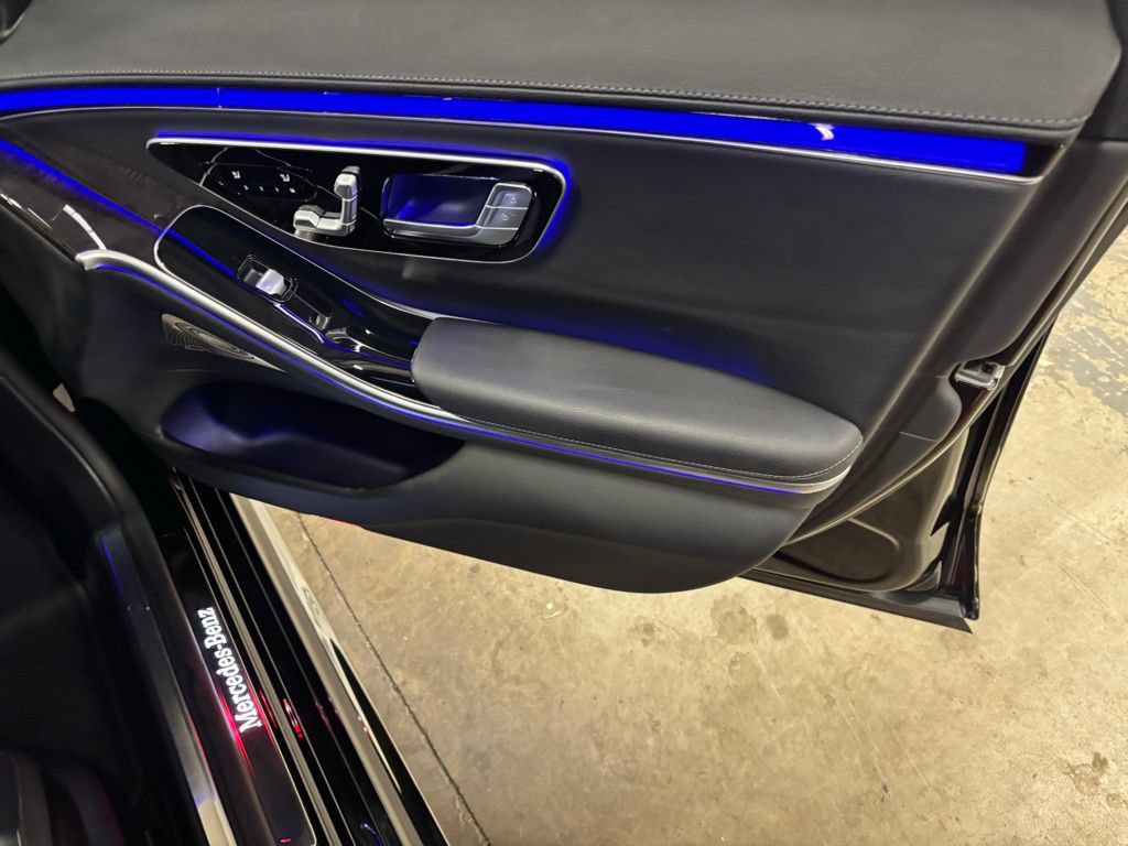 Certified 2023 Mercedes-Benz S 500 4MATIC w/ AMG Line image 23