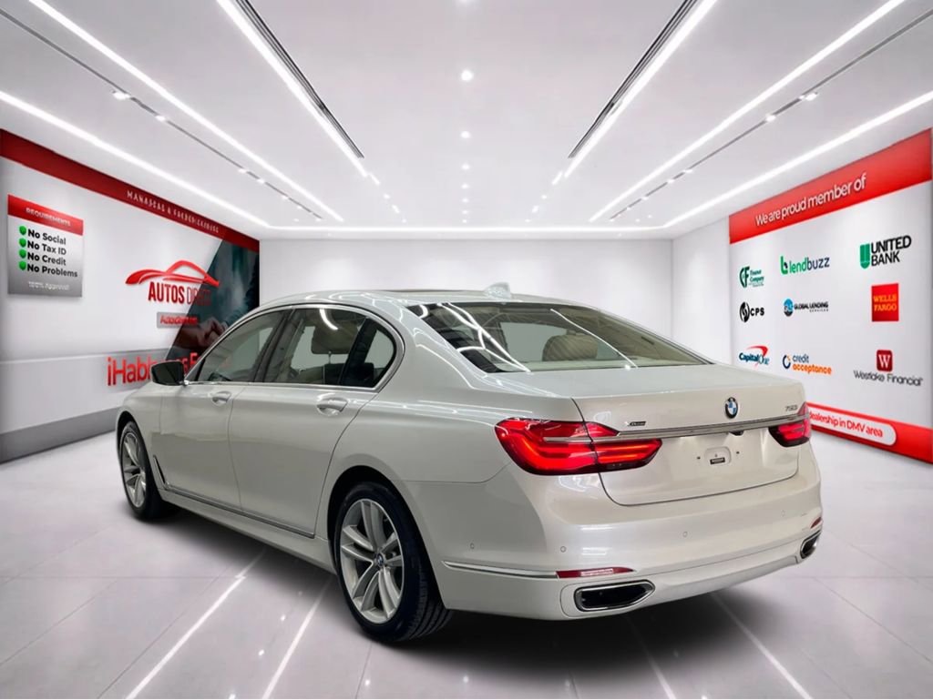 Used 2016 BMW 750i xDrive image 6