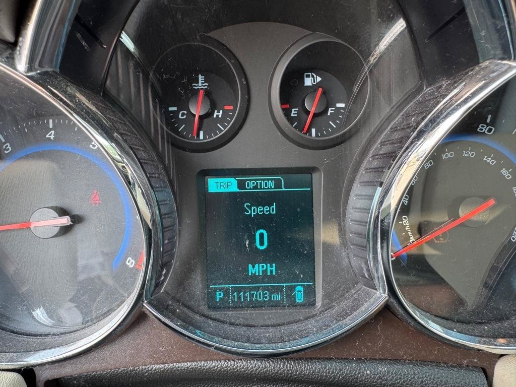 Used 2015 Chevrolet Cruze LTZ w/ Sun, Sound and Sport Package FWD image 18