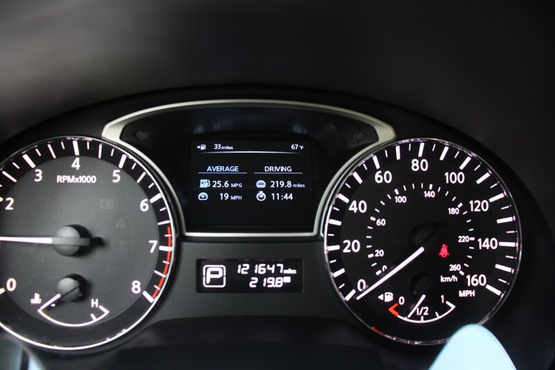 Used 2013 Nissan Altima 2.5 S FWD image 7
