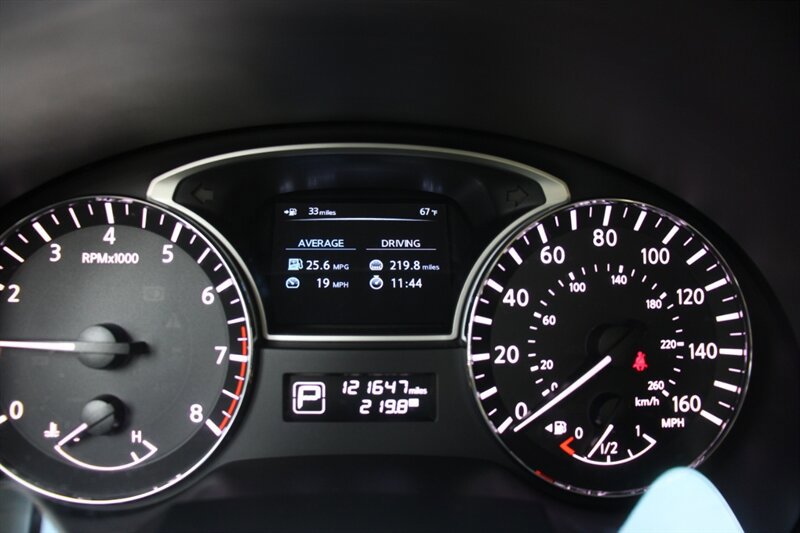 Used 2013 Nissan Altima 2.5 S FWD image 7