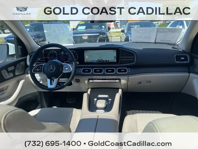 Used 2023 Mercedes-Benz GLS 450 4MATIC image 11