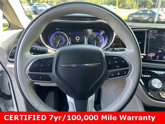 Certified 2021 Chrysler Pacifica Limited image 27