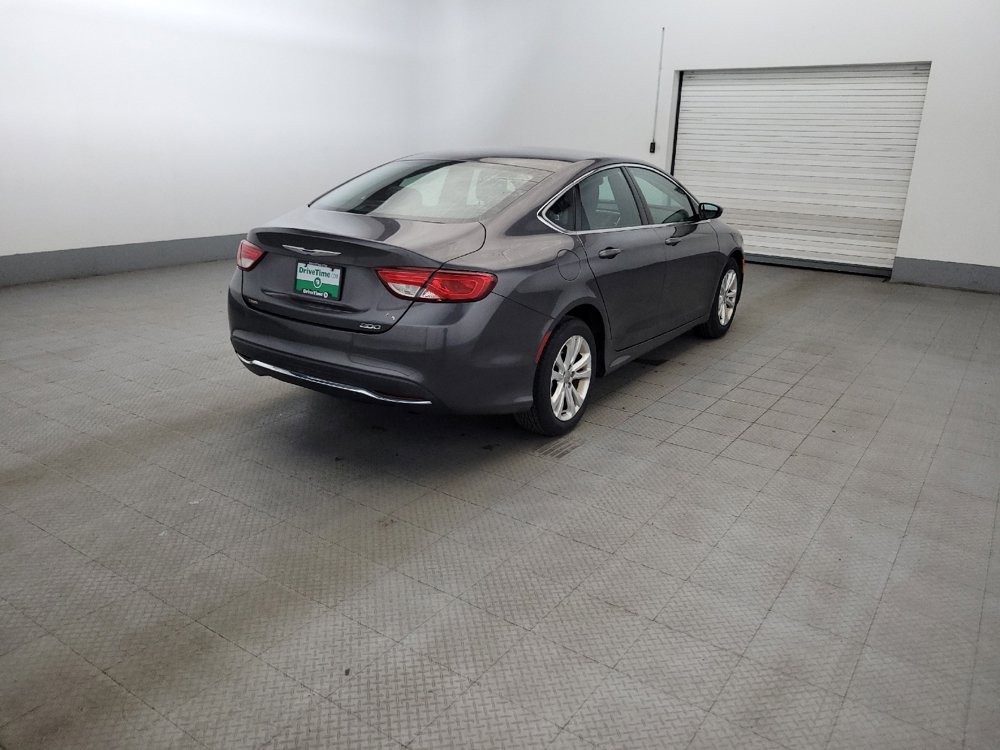 Used 2015 Chrysler 200 Limited FWD image 9