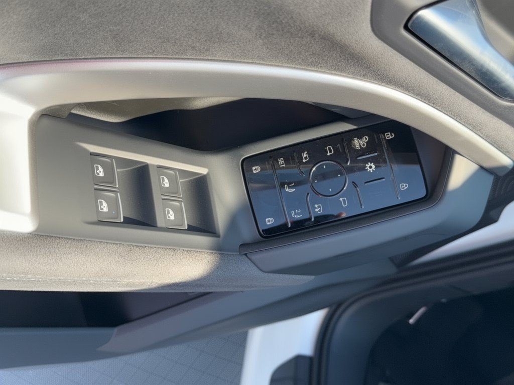 New 2026 Audi SQ5 Prestige AWD/4WD image 15