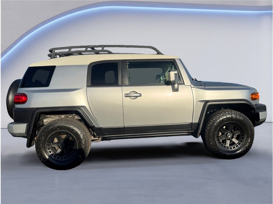 Used 2007 Toyota FJ Cruiser 4WD image 7