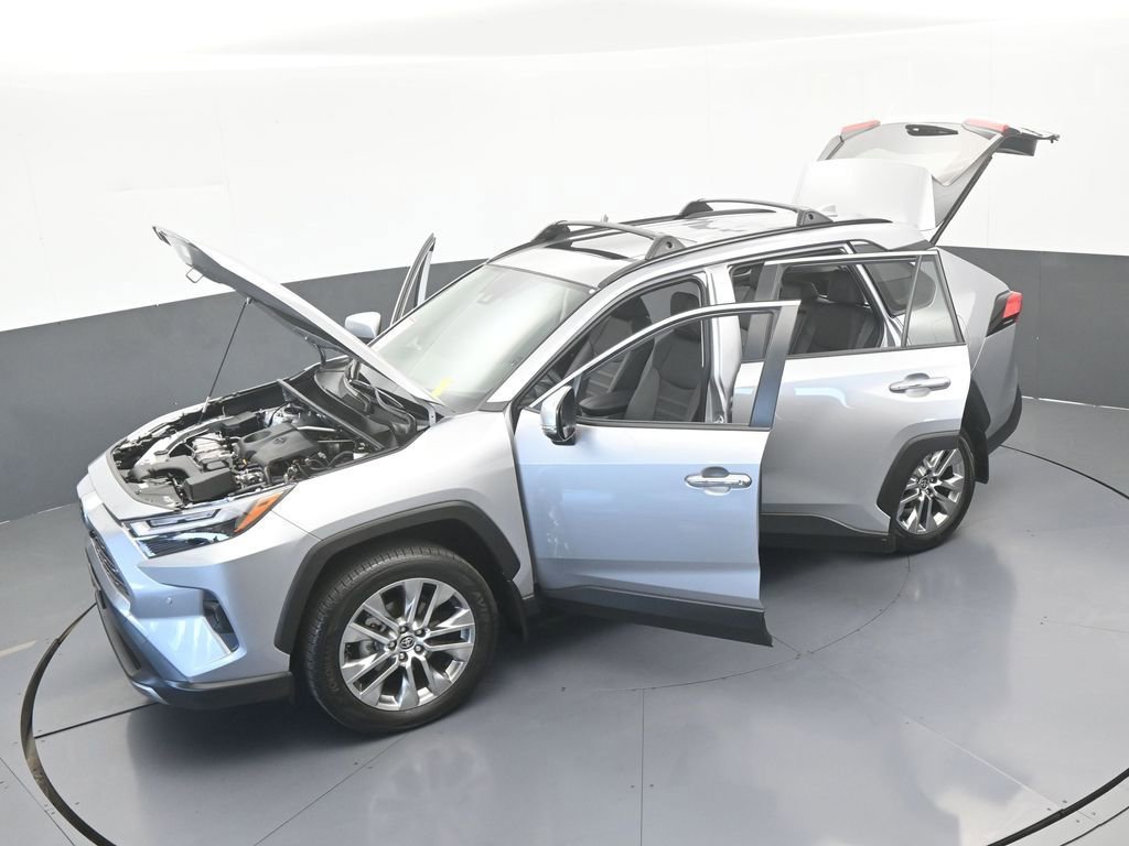 Used 2025 Toyota RAV4 Limited image 73
