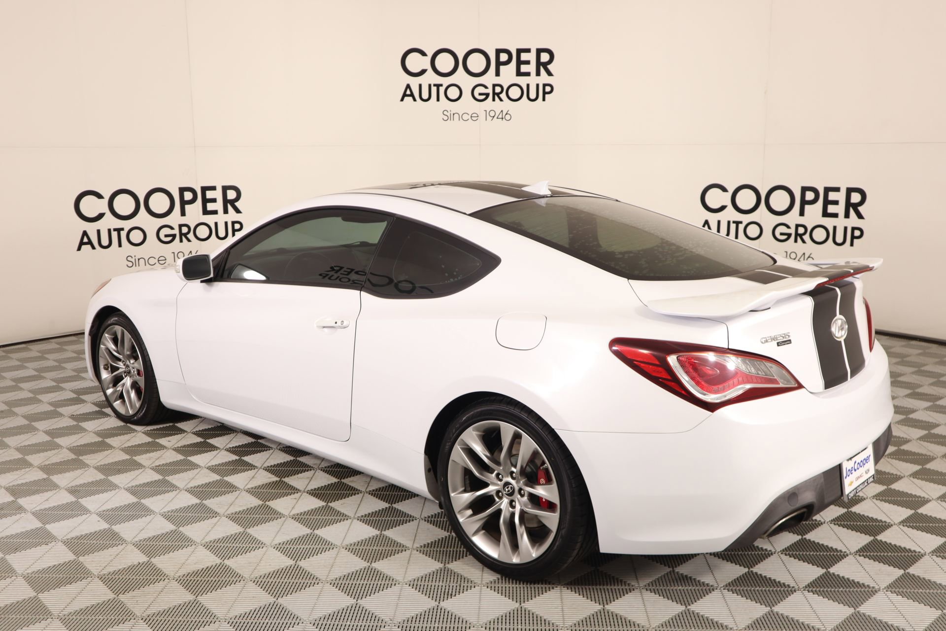 Used 2013 Hyundai Genesis 3.8 image 22