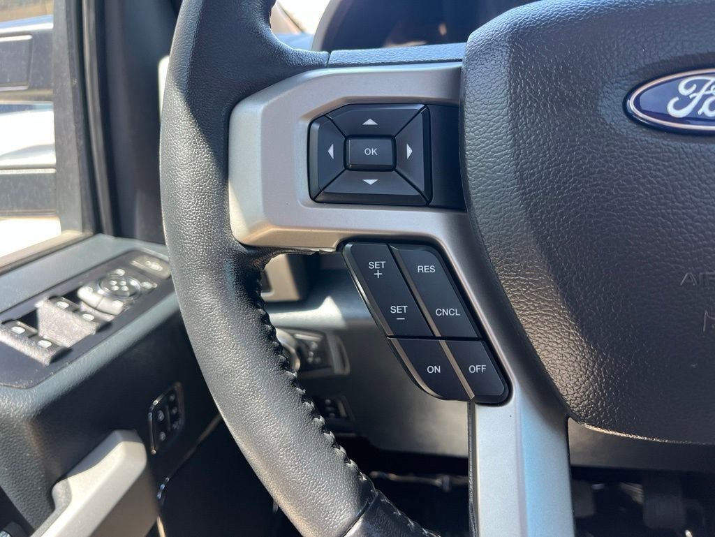 Used 2022 Ford F250 Lariat w/ Tremor Off-Road Package AWD/4WD image 26