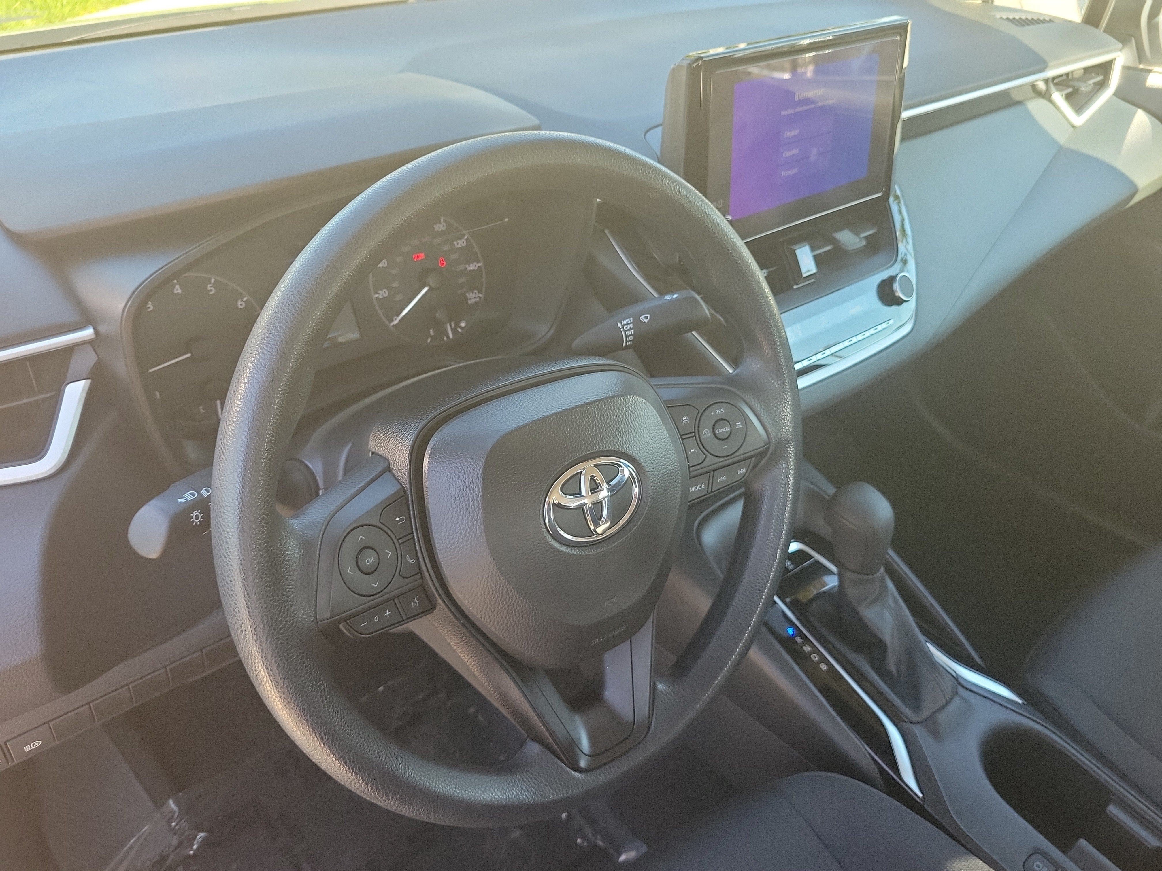 Used 2024 Toyota Corolla LE FWD image 23