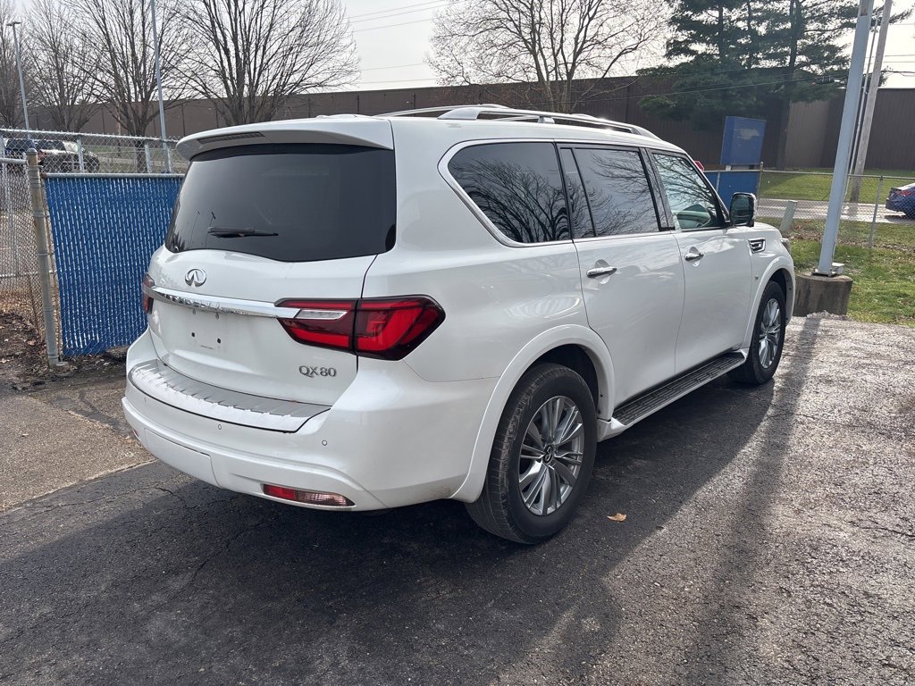 Used 2018 INFINITI QX80 4WD w/ Driver Assistance Package image 4