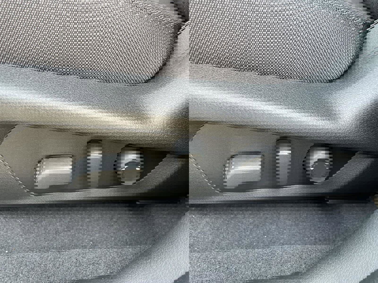 Used 2025 Subaru Crosstrek 2.0i Premium image 13