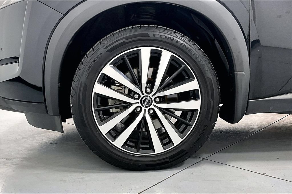 Used 2023 Nissan Pathfinder Platinum FWD image 10