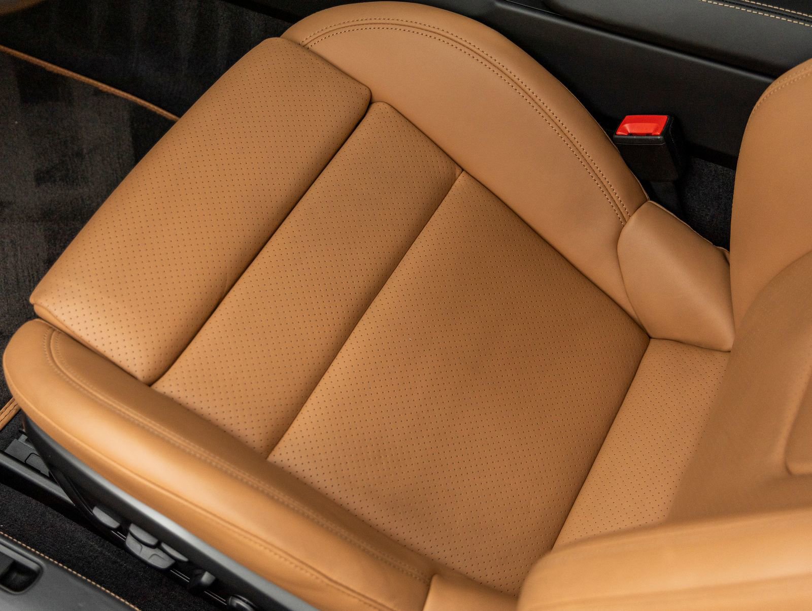 Certified 2024 Porsche 911 GT3 RWD image 27