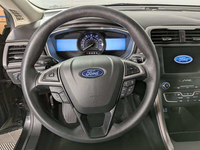 Used 2019 Ford Fusion SE FWD image 15