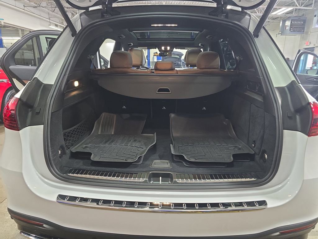 Used 2025 Mercedes-Benz GLE 450 4MATIC image 13