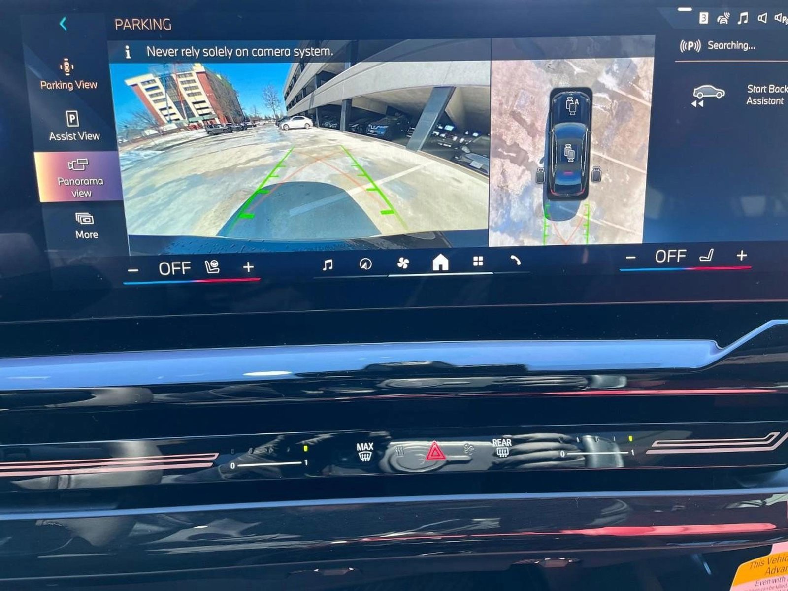 Certified 2025 BMW 530i xDrive w/ Premium Package image 21