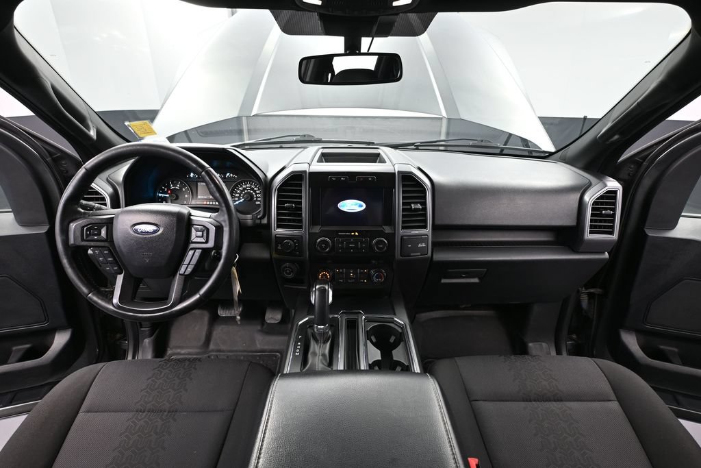 Used 2019 Ford F150 XLT w/ Equipment Group 302A Luxury AWD/4WD image 19