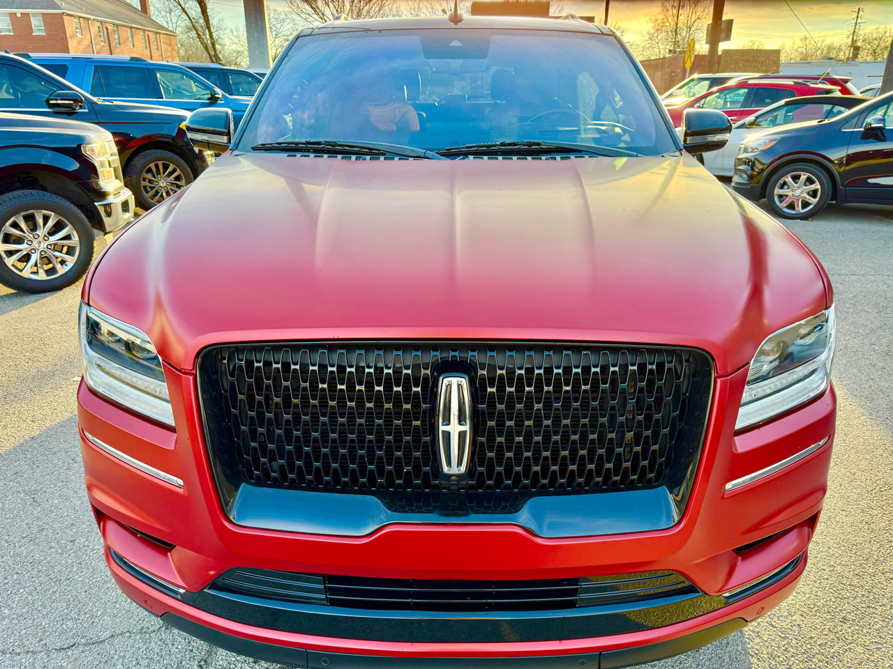 Used 2018 Lincoln Navigator Reserve w/ Technology Package image 11